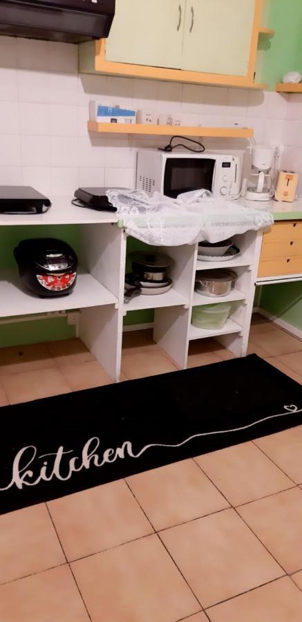 Chez Josie, Gîte et jardin privé, indépendant, calme, parking gratuit, Francheville  Esterno foto