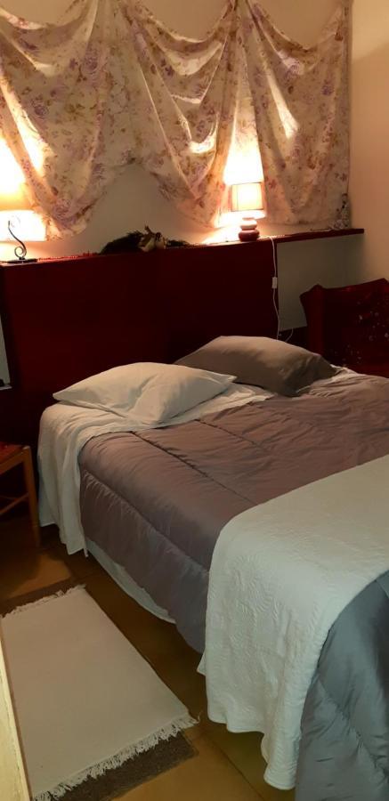 Chez Josie, Gîte et jardin privé, indépendant, calme, parking gratuit, Francheville  Esterno foto